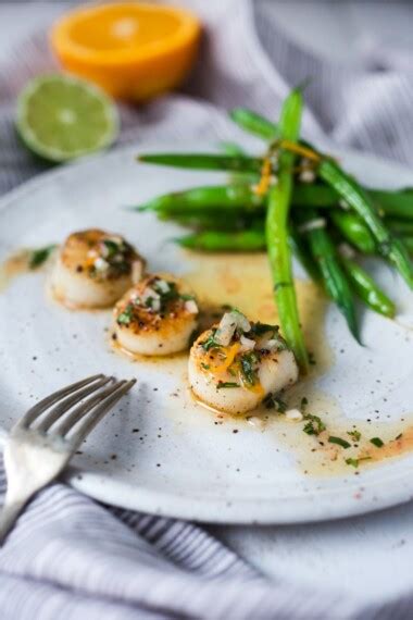 Pan Seared Scallops With Citrus Sauce Feasting At Home