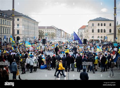 Foto Del Massacro Di Bucha Immagini E Fotografie Stock Ad Alta