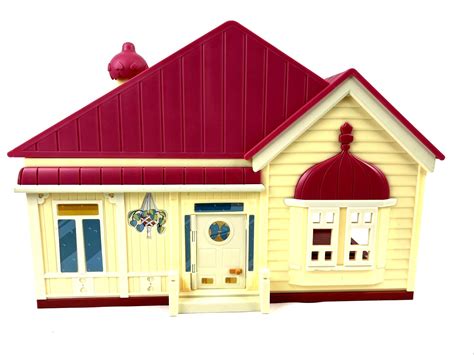 Bluey Dog Bluey's Family Home House Playset Figures, Friends ...