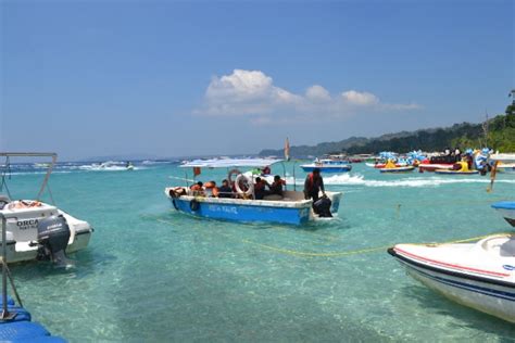 Glass Bottom Boat Ride in Andaman @ INR 800/-pp