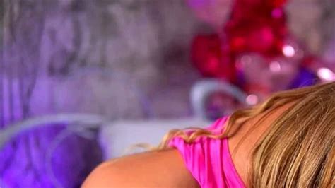 Watch Yamira Mils Webcam Striptease Porn SpankBang