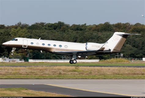 N1759C Private Gulfstream Aerospace G V SP Gulfstream G550 Photo By