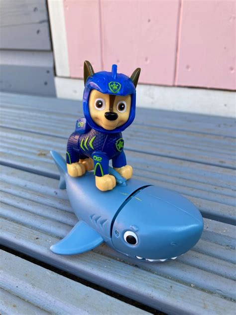 New Paw Patrol Aqua Pups Toys - Suzi Lewiz