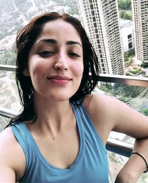 Yami Gautam Without Makeup Face Top Images Cinehub