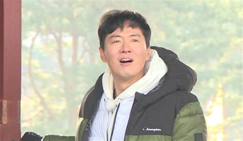 연정훈 나인우 이어 1박 2일 하차 발표 한국일보