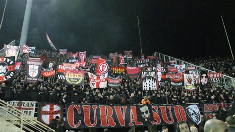 Nuovo Coro Banditi Curva Sud Milano Stadio Artemio Franchi Di