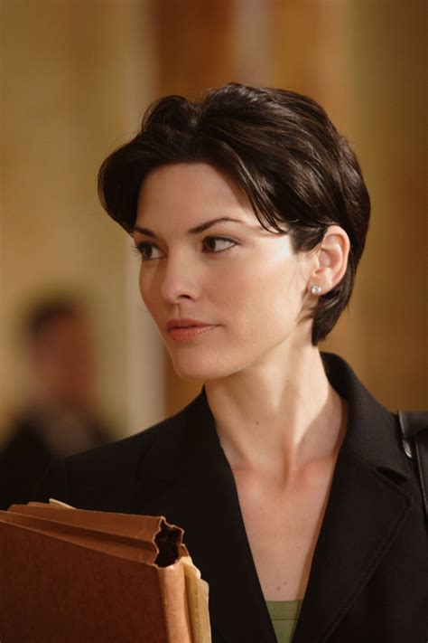 Alana de la Garza | Short Haircuts | Pinterest | Short haircuts and