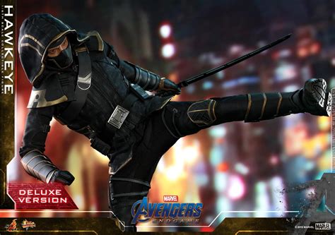 Hot Toys Reveals Their Awesome Hawkeye Ronin Action Figure For Avengers