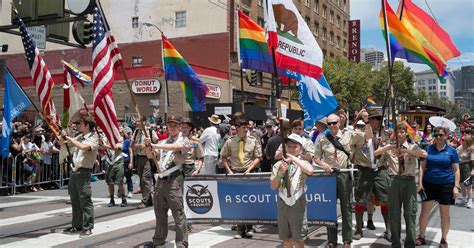 Boy Scouts End Ban On Gay Leaders Face New Backlash