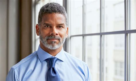 The Corporate Beard Style Grow And Trim This Professional Look