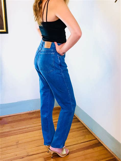 70s Vintage Wranglers Faded Blue Jeans Super High Rise Womens Cut