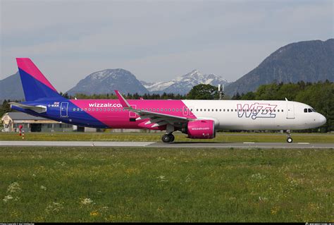 G WUKM Wizz Air UK Airbus A321 271NX Photo By Karl Dittlbacher ID