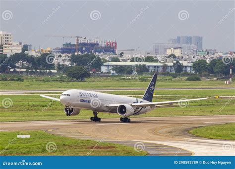 Skyteam Livery On Garuda Indonesia S Boeing Editorial Image