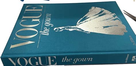 Vogue The Gown Jo Ellison Coffee Table Hardback Box Collectors Fashion