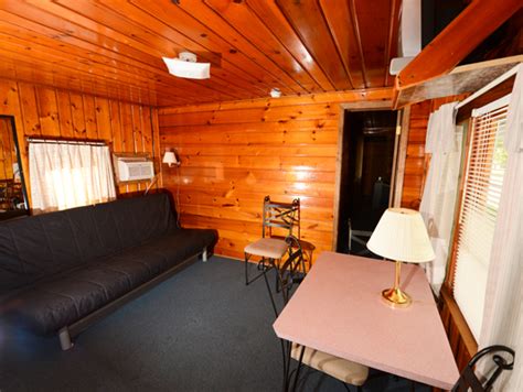 Modern Cabins Rental House East Tawas Mi The Riptide Inn