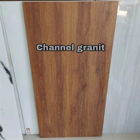 Jual Granit Motip Kayu Nuca Dark Brown Tekstur Matt Merk Garuda