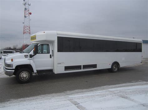 2007 Glaval Gmc 45 Passenger Shuttle Bus