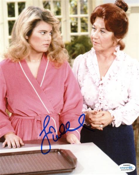 Lisa Whelchel The Facts Of Life Autograph Signed 8x10 Photo C Acoa