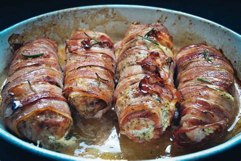 Mit Frischkäse gefülltes Schweinefilet im Speckmantel Kochen aus Liebe