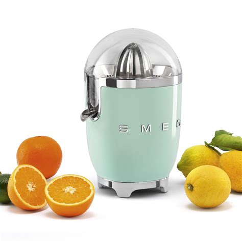 Smeg Retro Citrus Juicer QVC UK