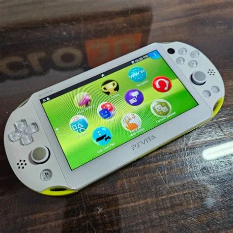 PS Vita Slim Lime Green Na caixa Consoles de Vídeo Game