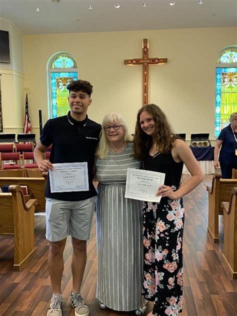 Niles Scholarship — Mayfield Central Presbyterian Church