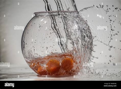 water splash photography Stock Photo - Alamy