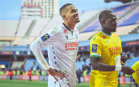 Fc Nantes Montpellier Hsc Fc Nantes Alban Lafont L Honneur