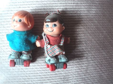 S S S S S MATTEL IDEAL DOLLS MATTEL SMALL SHOTS HOT WHEELS GIRL Or BOY ON