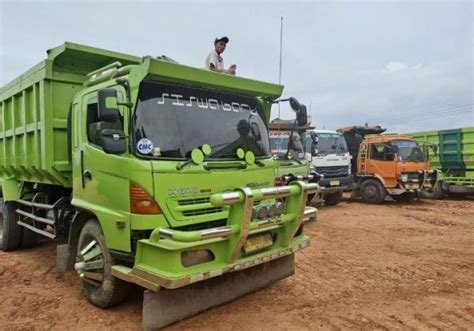 Mulai Beroperasi Pj Bupati Bogor Tinjau Kantong Parkir Truk Angkutan