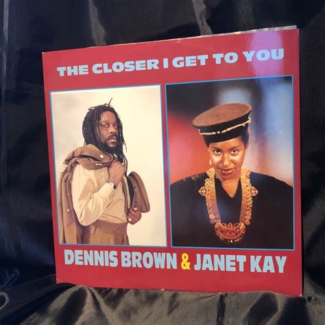 Yahoo オークション DENNIS BROWN JANET KAY The Closer I Get T