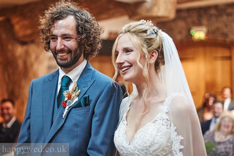 Oxwich Bay Hotel Wedding Photography Swansea And Gower Juliette And