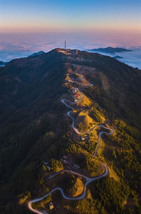 Early sunshine on Mau Son mountain | Smithsonian Photo Contest | Smithsonian Magazine