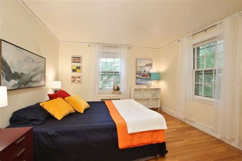 Navy and Orange Bedroom | Bedroom orange, Bedroom, Furniture