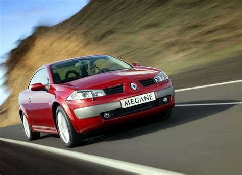 RENAULT MÉGANE II COUPE CABRIOLET DYNAMIQUE PlanetCarsz