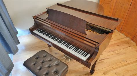 Steinway & Sons Baby Grand Piano