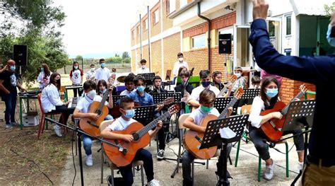 Grande Successo Per Il Saggio Di Fine Anno Degli Studenti Dell A