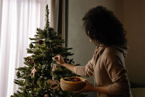 Christmas Tree Allergy: Symptoms and Solutions - World Today News