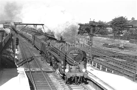 The Transport Treasury Locos Britannia Rf Tn