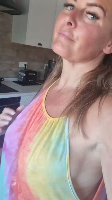 Caly Milf On Twitter RT If I Can Flash You My Tits Https T Co