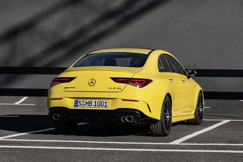 Photo Mercedes Classe Cla Coupé C118 35 Amg 4matic Berline 2019