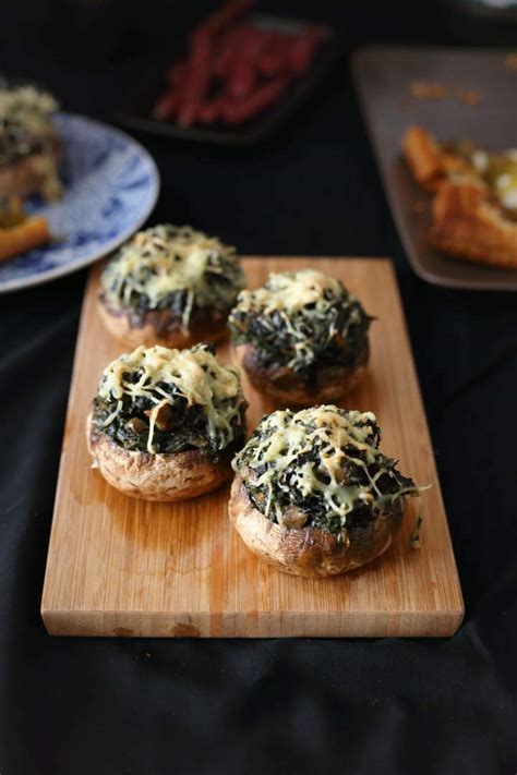 Champiñones rellenos de espinacas y carne Receta Petitchef