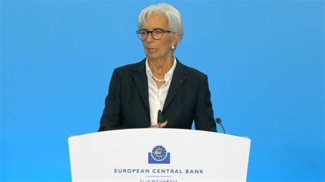 Lagarde Bce avverte aumenta la probabilità della recessione YouTube