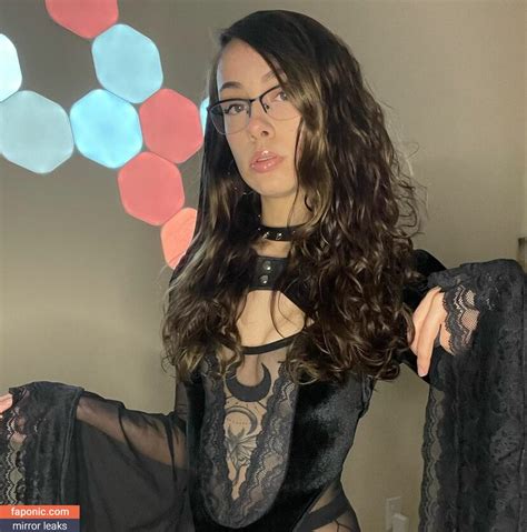 Lexi Lynx Aka Lexithelynx Nude Leaks Onlyfans Photo Faponic