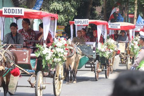 Kenakan Pakaian Adat Jawa Kapolres Ikuti Rangkaian Prosesi Hari Jadi