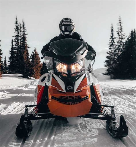 14 Best Maine Snowmobile Trails - Off-Roading Pro