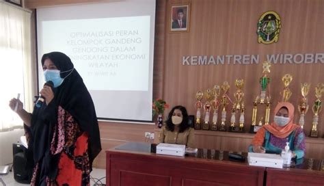 Bagian Administrasi Pembangunan Setda Kota Yogyakarta Narasumber Forum Umkm Kemantren Wirobrajan