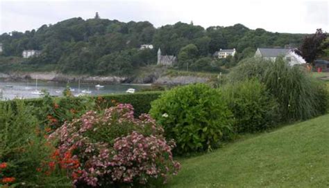 West Cork & Kerry website - Glandore