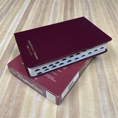 Classic Amplified Bible Thumb Indexed Ampc Bible Burgundy Bonded