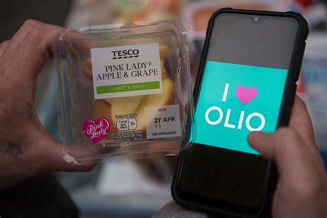 Tesco Reduces Waste With Food Sharing App Olio Wokinghamtoday